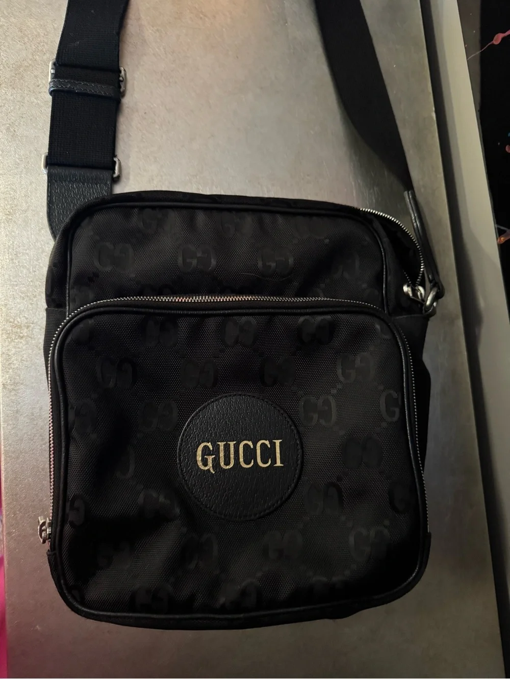 Gucci classic off